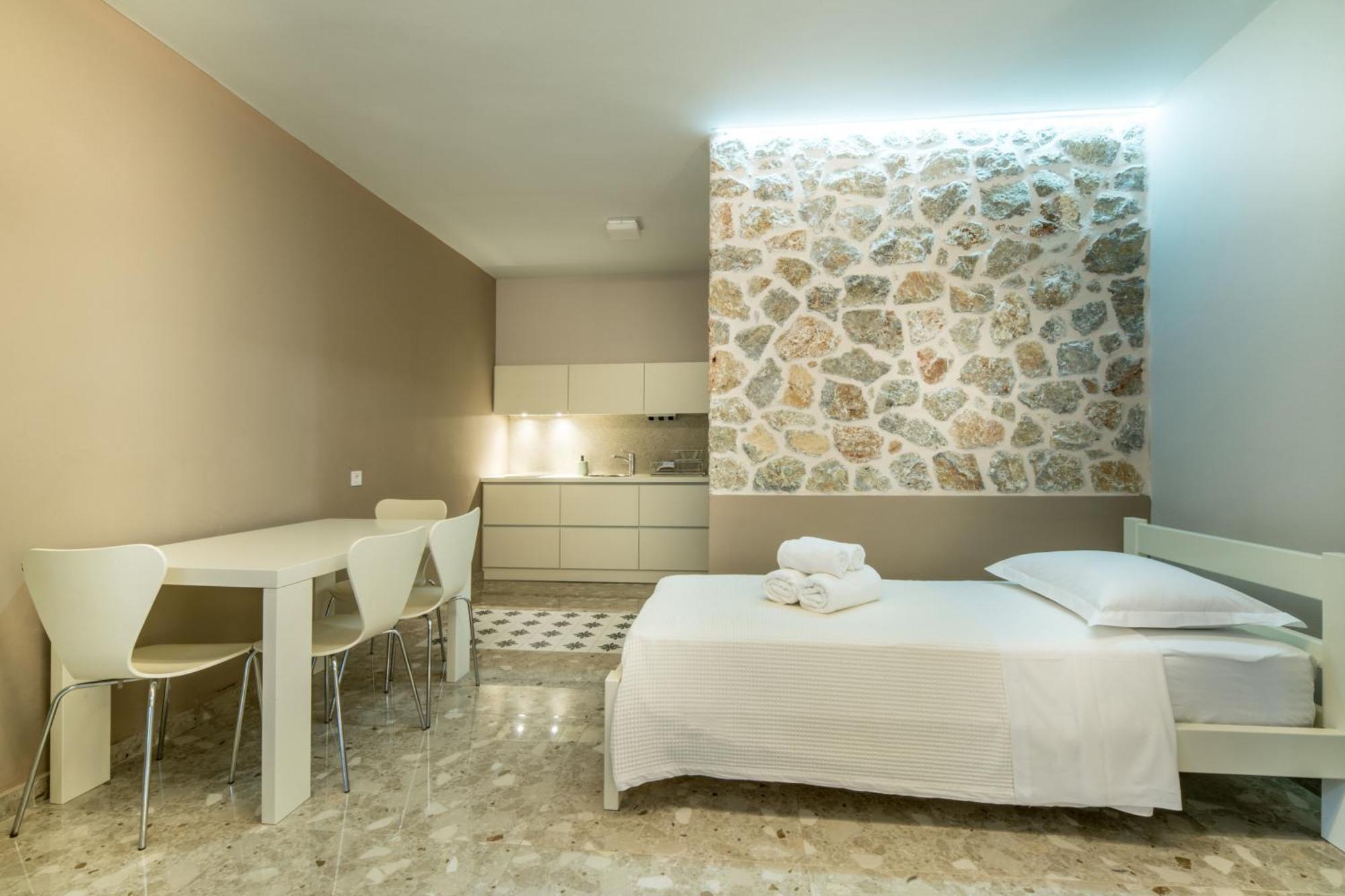 Nereids Apartments Sitia  Buitenkant foto