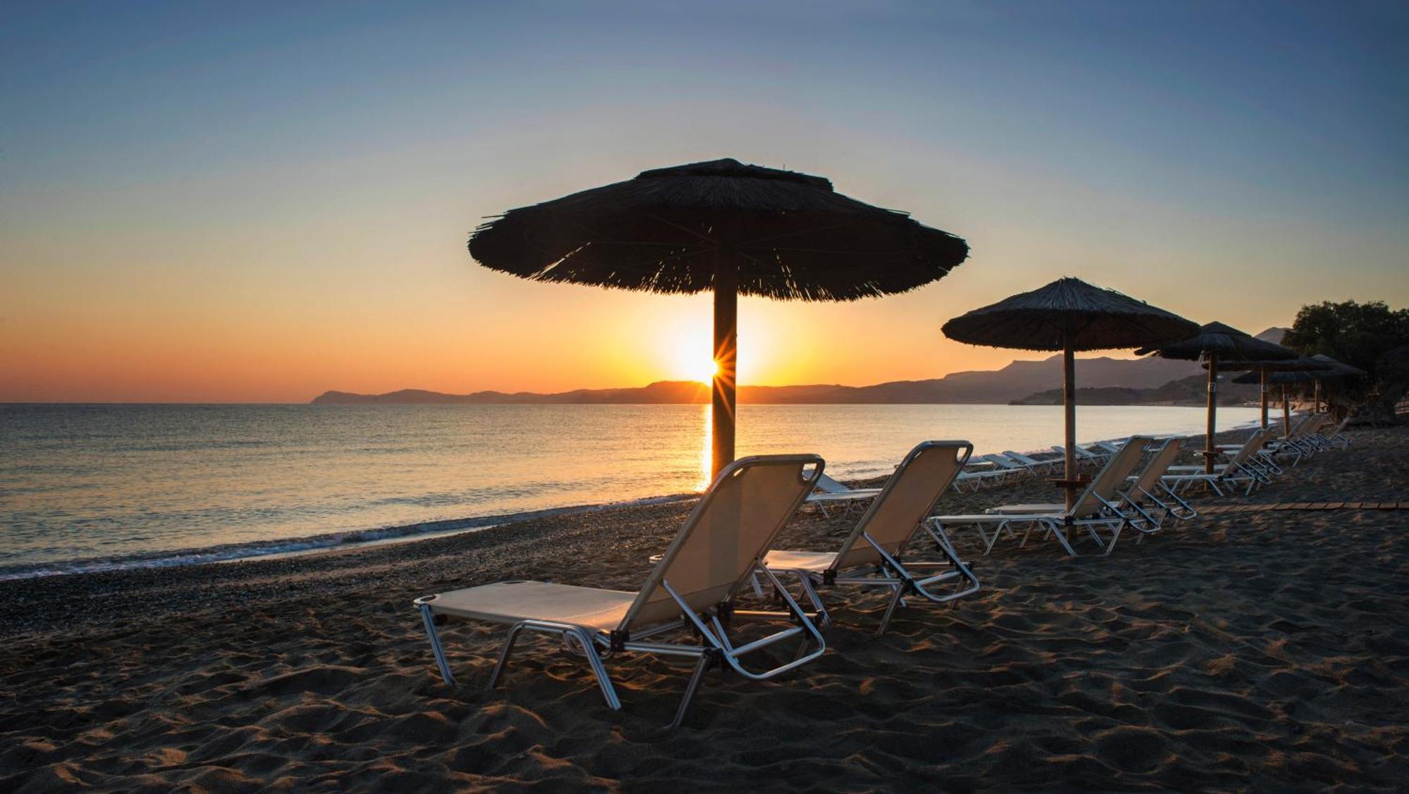 Nereids Apartments Sitia  Buitenkant foto